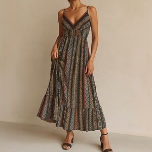 Tahari Synthetic Sleeveless Tile Stripe Maxi Dress in Black Size Small